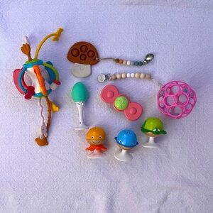 Infant Pop Shaker Fidget Toy Bundle